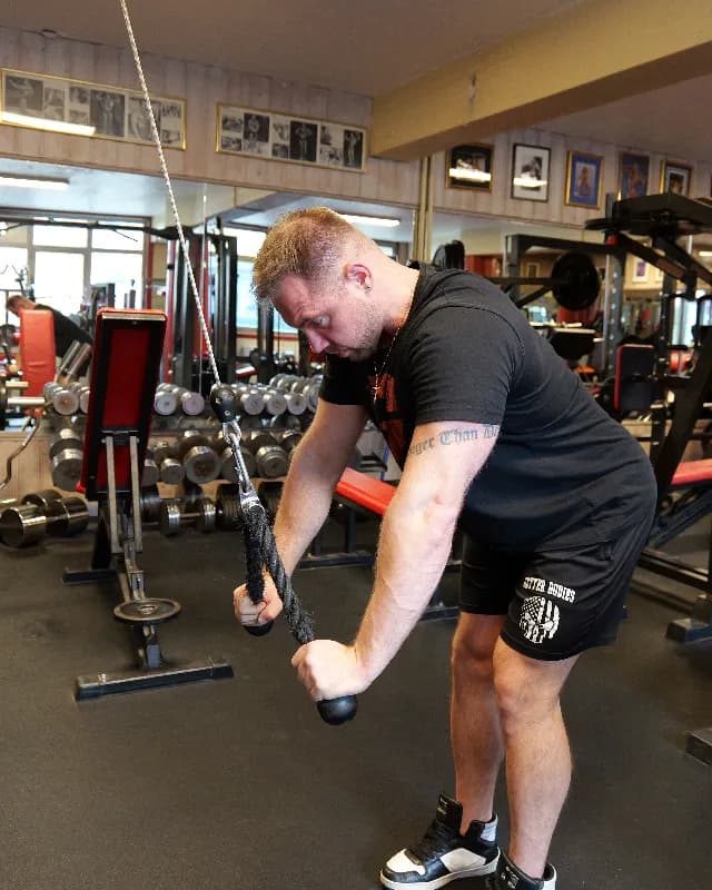 Bent Over Rope Pushdown