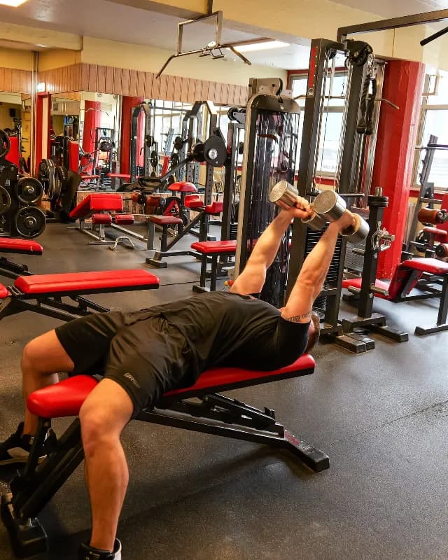 Dumbbell Skullcrusher